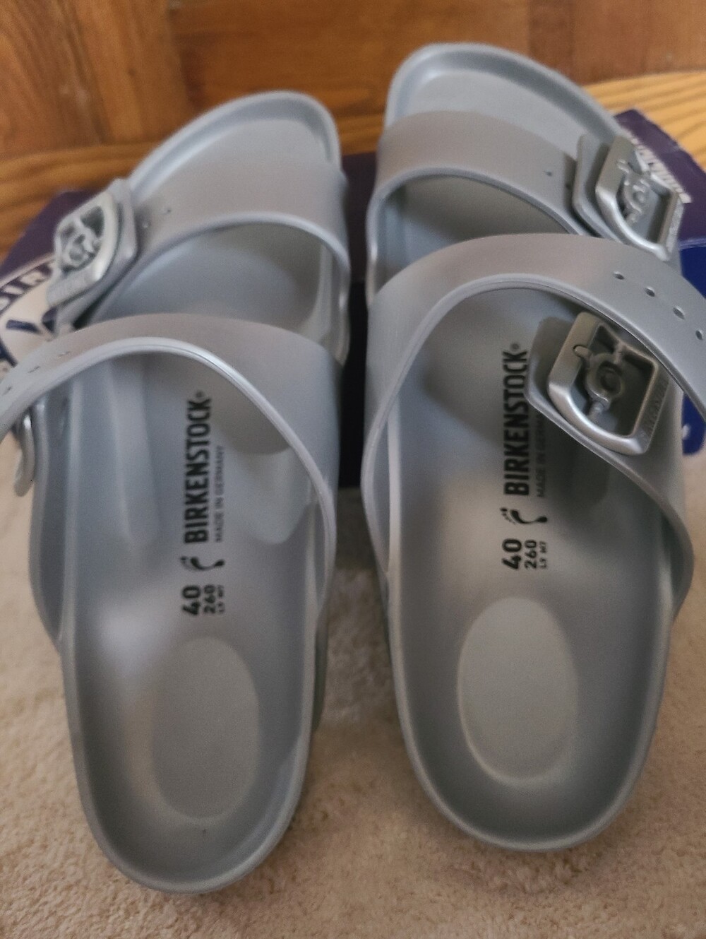 BIRKENSTOCK SILVER GRAY NEW WITH BOX SIZE 9 40EU